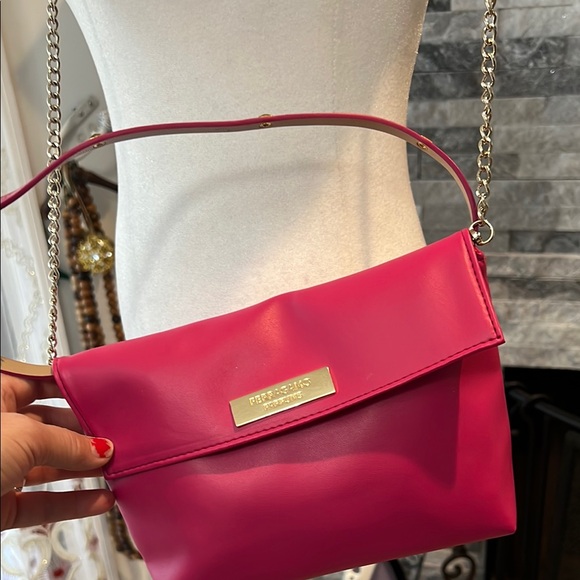 Salvatore Ferragamo cosmetic pouch Bag with Gold Hardware - Picture 5 of 7